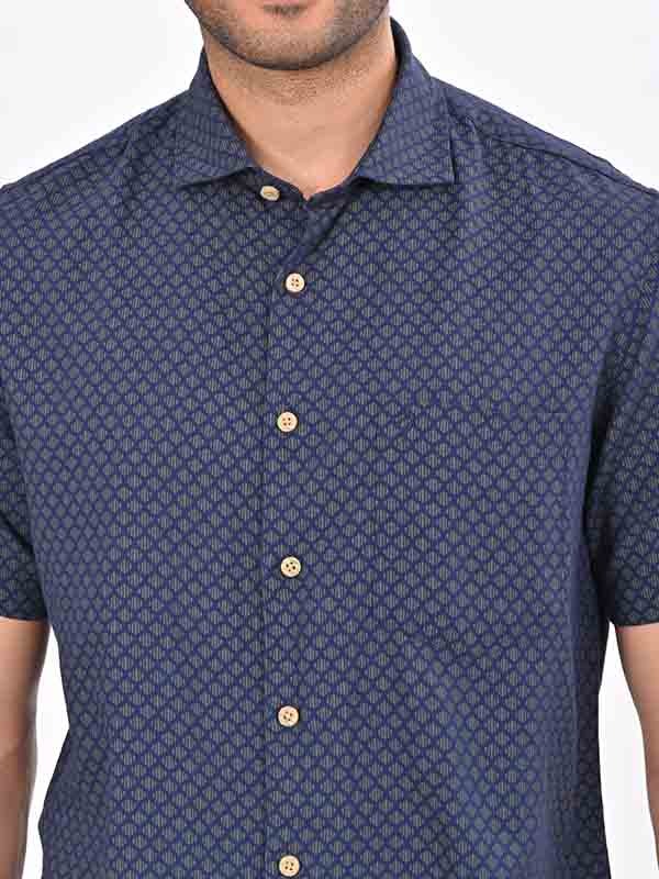 Indian Terrain Men's Regular Fit Half Sleeve Printed Dark Blue Shirt